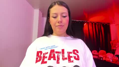 Snapshot of nataliasweet98 chatting on June 19, 6:29 am Natalia online show from June 19, 6:29 am