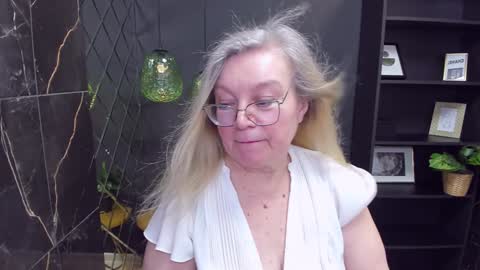 NataliCloud online show from January 18, 7:37 pm