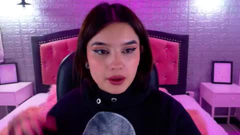 natalie  online show from September 18, 3:08 am