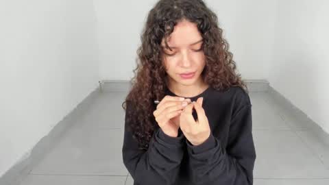 Snapshot of nataliehot2 chatting on December 27, 4:43 pm nat online show from December 27, 4:43 pm