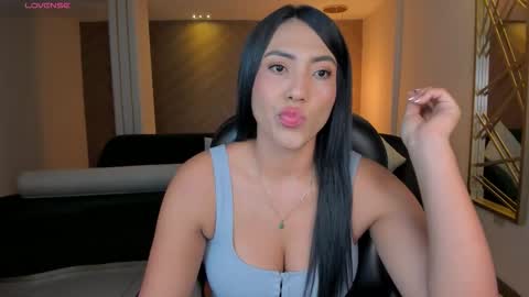 Natalie Lewis online show from January 19, 11:14 am