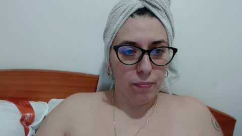 natally online show from December 3, 12:16 pm