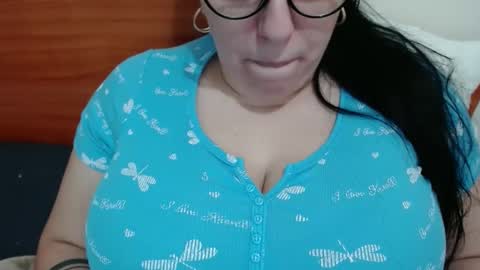 natally online show from February 12, 9:42 am