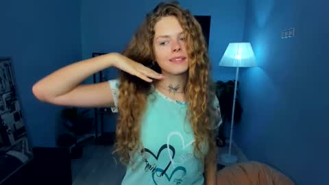 Natalie online show from October 19, 5:08 am