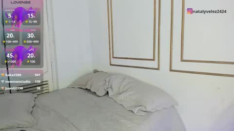 Naty online show from March 7, 10:43 pm