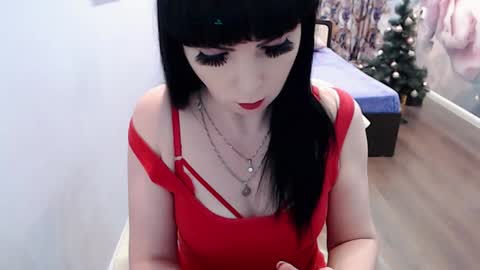 Snapshot of natalyaberd chatting on December 18, 4:17 pm natalyaberd online show from December 18, 4:17 pm