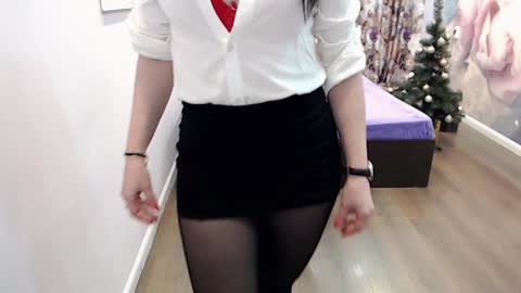 Snapshot of natalyaberd chatting on December 18, 7:19 pm natalyaberd online show from December 18, 7:19 pm