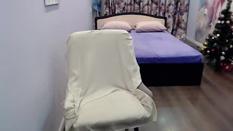 Snapshot of natalyaberd chatting on January 8, 11:09 pm natalyaberd online show from January 8, 11:09 pm