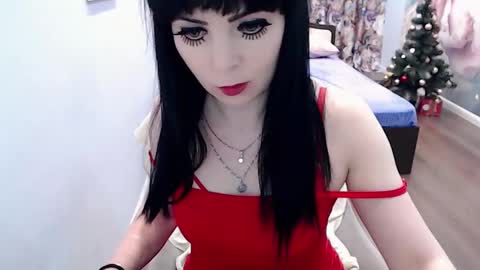 Snapshot of natalyaberd chatting on January 9, 7:50 pm natalyaberd online show from January 9, 7:50 pm