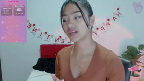 Nataly Escobar online show from September 27, 12:43 pm