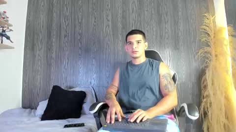 natan_77 online show from March 22, 2:37 am