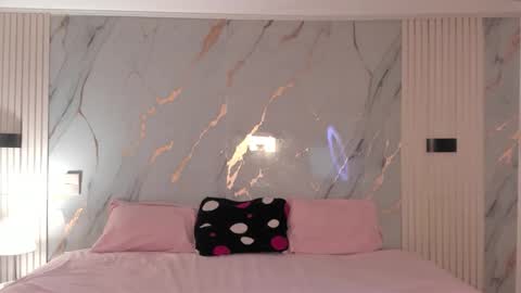 N A T A S H A online show from November 9, 1:48 am