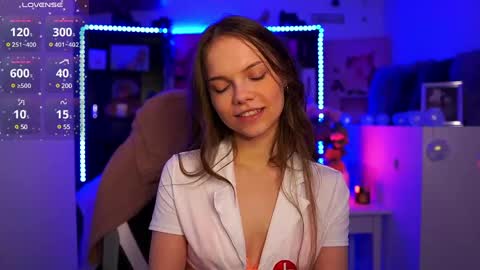 natasha__malkova online show from December 7, 2:24 pm