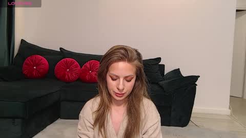 Naty  online show from March 29, 7:36 pm