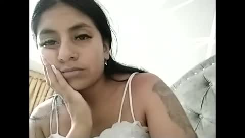 Snapshot of natasha_shine22 chatting on September 22, 11:18 pm natasha_shine22 online show from September 22, 11:18 pm