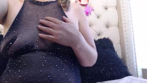 Natasha Claus online show from February 16, 7:43 pm