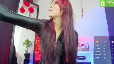 Snapshot of natashaanurak chatting on February 17, 4:42 am Natasha Anurak online show from February 17, 4:42 am