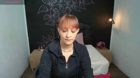 Snapshot of natashamason chatting on October 21, 11:44 am Natasha Mason online show from October 21, 11:44 am