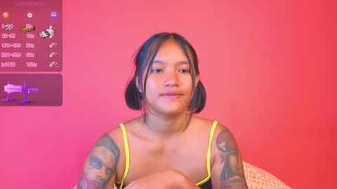 Natcha C online show from February 13, 5:33 pm