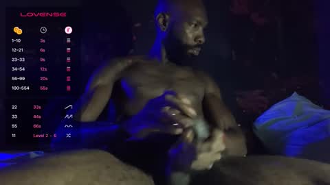 Snapshot of natebig_ chatting on February 19, 5:03 am Nathaniel online show from February 19, 5:03 am