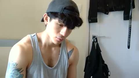 natenate91 online show from December 2, 6:19 am