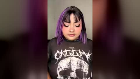Snapshot of nath_sweet chatting on July 19, 10:52 am nathalia online show from July 19, 10:52 am