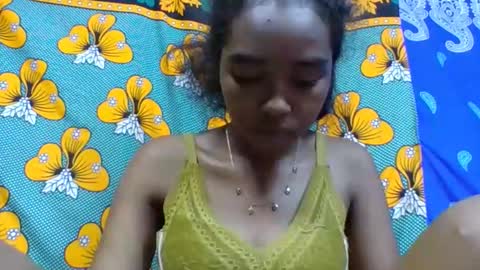 Snapshot of nathaaldy chatting on May 21, 7:48 am nathaaldy online show from May 21, 7:48 am