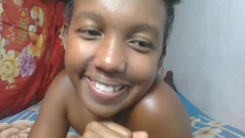 nathalia069 online show from April 7, 7:31 am