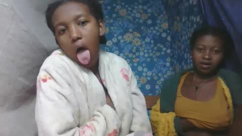 Snapshot of nathalia069 chatting on May 26, 2:18 am nathalia069 online show from May 26, 2:18 am