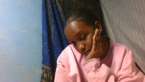 nathalia069 online show from June 16, 7:27 pm