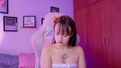 Nathalia Ramirez online show from March 10, 6:07 am