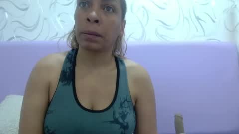 Nathalia online show from December 23, 4:10 am