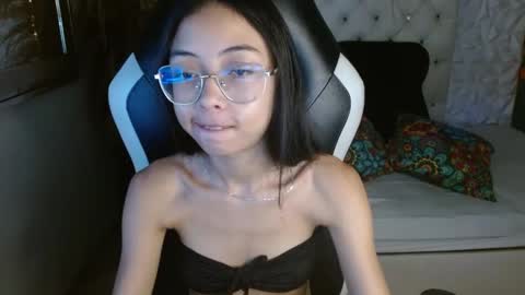 Snapshot of nathaliasweet_1_ chatting on September 25, 1:59 pm nathaliasweet_1_ online show from September 25, 1:59 pm