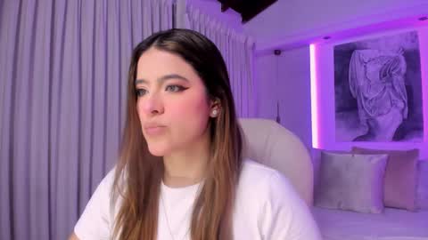 NATHALIE online show from December 17, 11:05 am