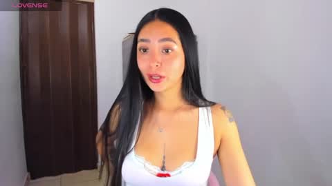 Nathalie online show from June 11, 4:49 pm