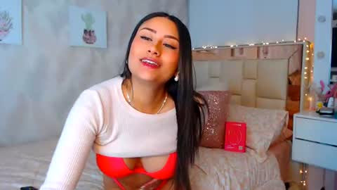Nathalie Rose online show from July 12, 10:06 am