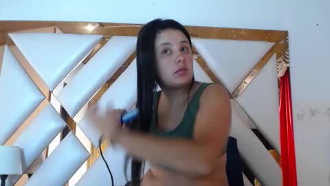 nathaly low online show from March 31, 12:16 pm