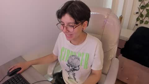 nathalyy_ds online show from October 21, 8:31 pm