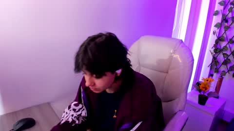 nathalyy_ds online show from February 21, 7:04 pm