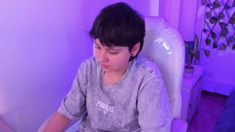 nathalyy_ds online show from April 7, 9:04 pm