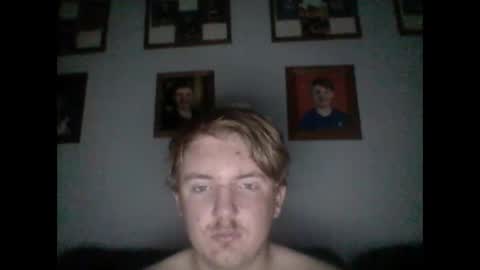 Snapshot of nathan4halsema251809 chatting on October 3, 7:49 am nathan4halsema251809 online show from October 3, 7:49 am