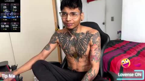 Snapshot of nathan_aress6666 chatting on October 5, 6:50 pm nathan_aress6666 online show from October 5, 6:50 pm