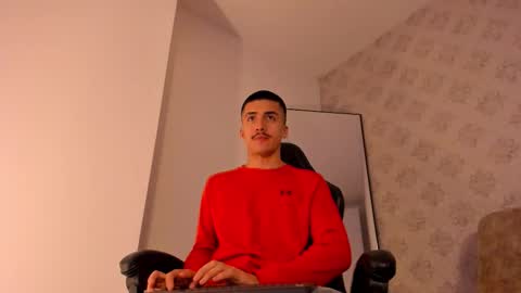 nathan_baker__ online show from November 19, 11:54 am