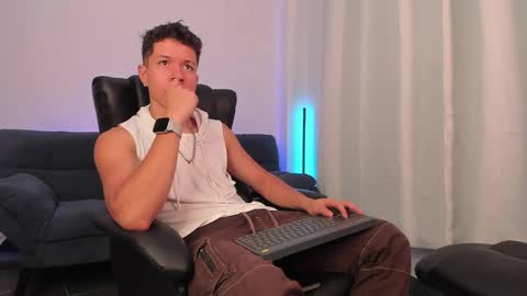 Nathan online show from September 22, 9:17 pm