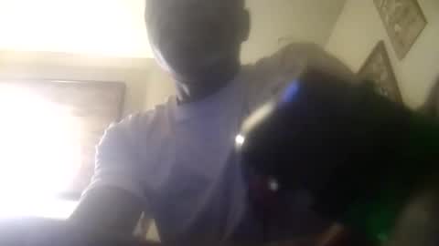 nathanbutler0 online show from December 3, 1:02 am