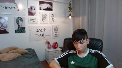 nathanclay online show from September 27, 5:01 am