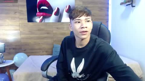 nathanclay online show from October 9, 3:48 am