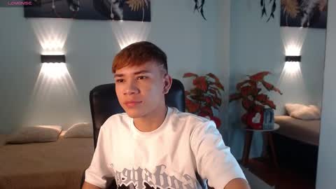 nathanclay online show from January 14, 3:56 am