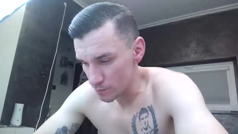 nathann92 online show from December 2, 9:32 pm