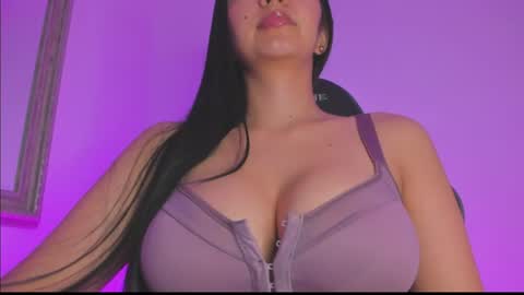 Snapshot of nathyy_garcia chatting on July 5, 4:19 am Nathyy online show from July 5, 4:19 am